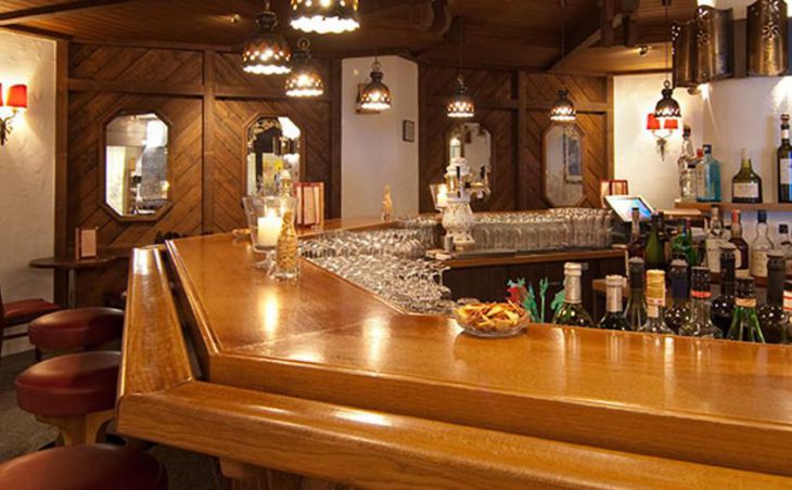 Hotel Sunstar, Grindelwald, Bar Area